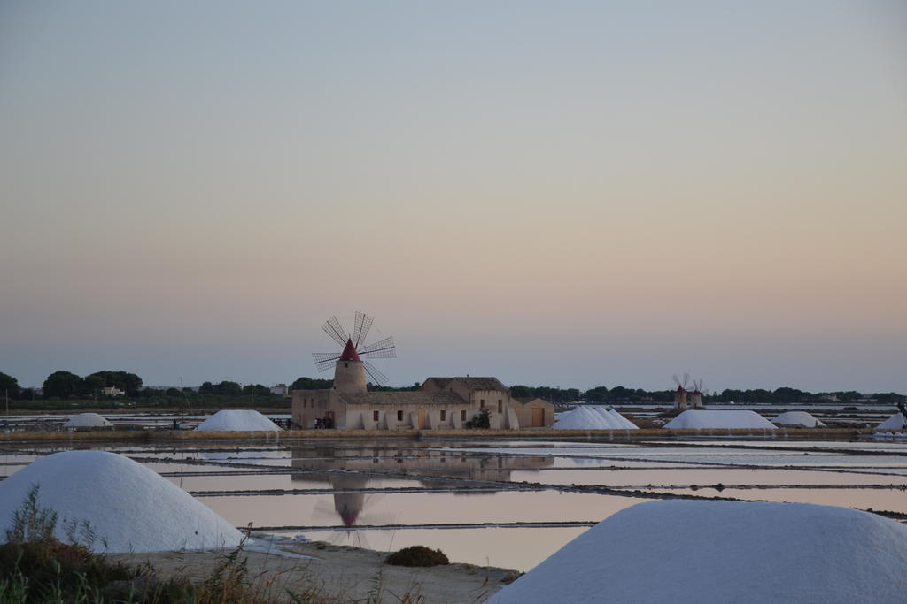 Case Vacanza Torre Lupa Marsala Kültér fotó